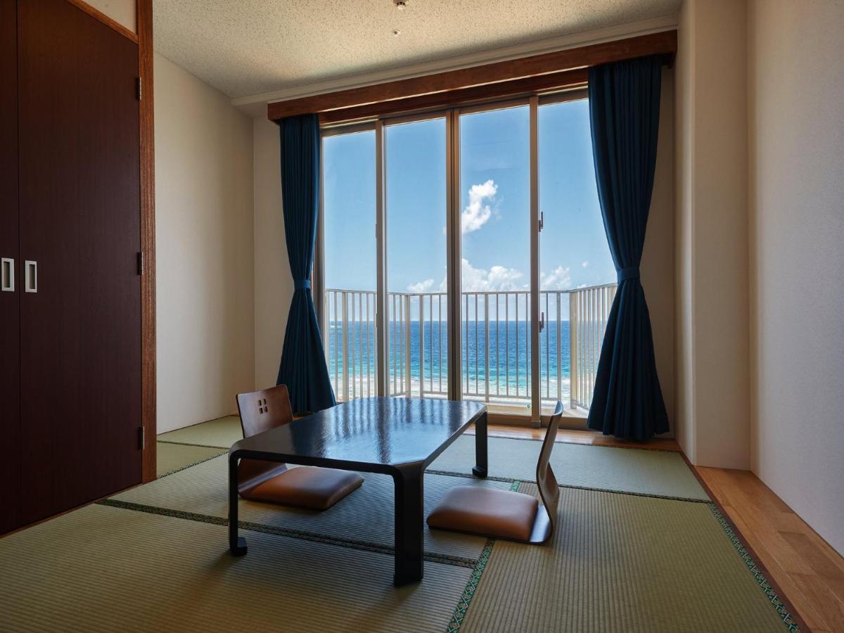 Hotel Miyuki Beach Onna Extérieur photo