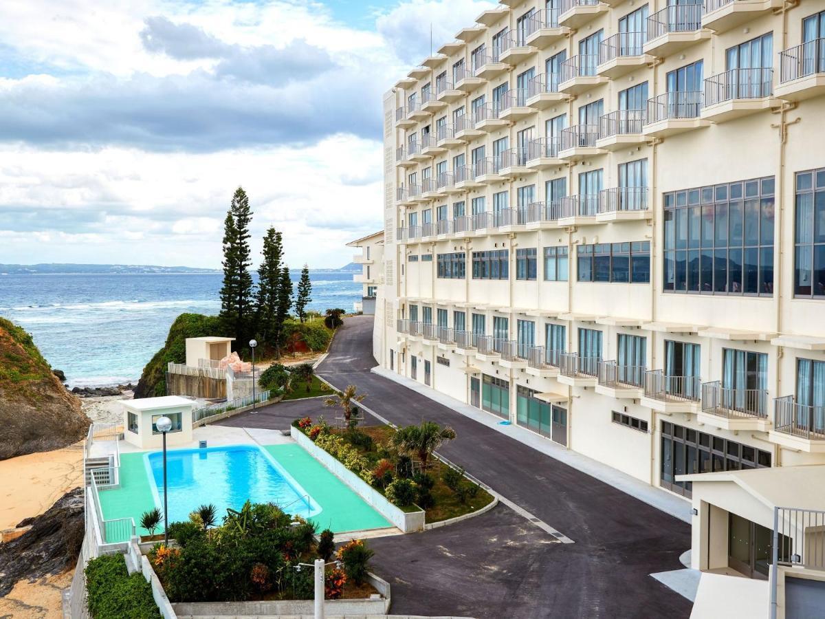 Hotel Miyuki Beach Onna Extérieur photo